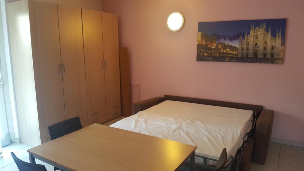 Residenza Villa Regina Monza Luaran gambar